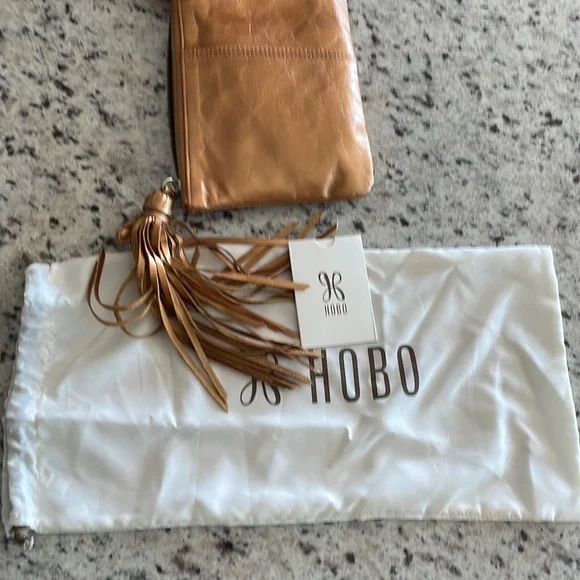 - HOBO Handbag/wristlet - Picture 6 of 8